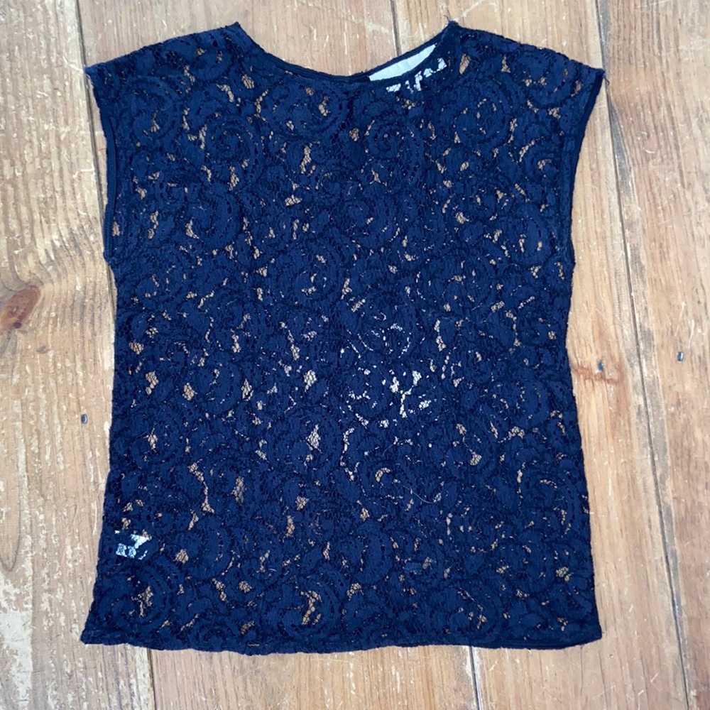 Loft - navy blue lace shirt (XS)